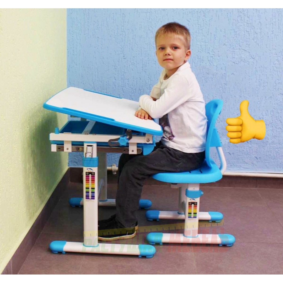 Детский комплект мебели (парта+стул) New Elfin B201S (голубой)
