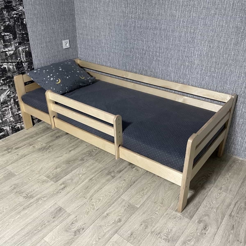 Кровать Ecodrev Классик с бортиком без ящиков (лак)