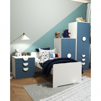 Шкаф распашной с двумя дверьми и полкой ПИКСИ (бело-синий)