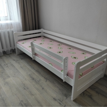 Кровать Ecodrev Классик с бортиком и вставками по бокам (белая)